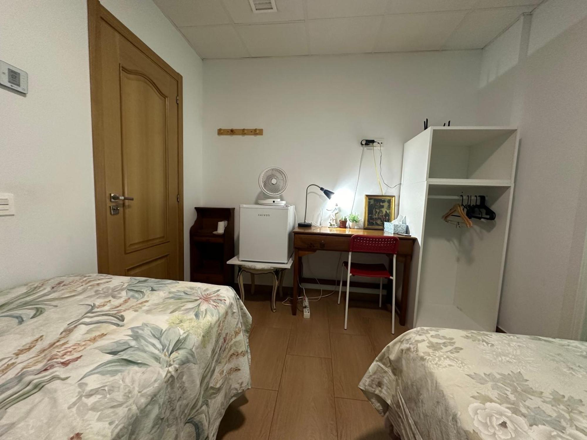 Mirador 5 Del Mercado Central - Habitacion Con Bano Privado En El Centro De La Ciudad Vella Valencia Ngoại thất bức ảnh